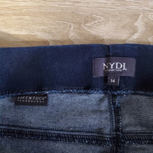 NYDJ Alina Skinny Dark Blue Pull On Ankle Cropped Slit Jeggings Size 14 - Picture 6 of 15
